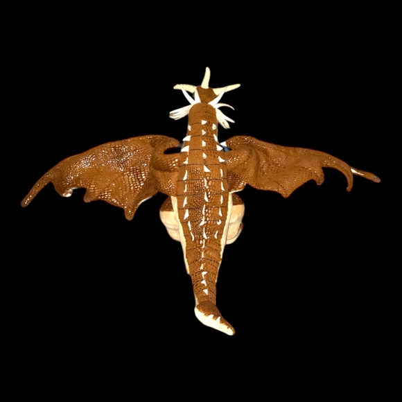 Wizarding World Of Harry Potter Hungarian Horntail Dragon Noble Collecection - Picture 9 of 15